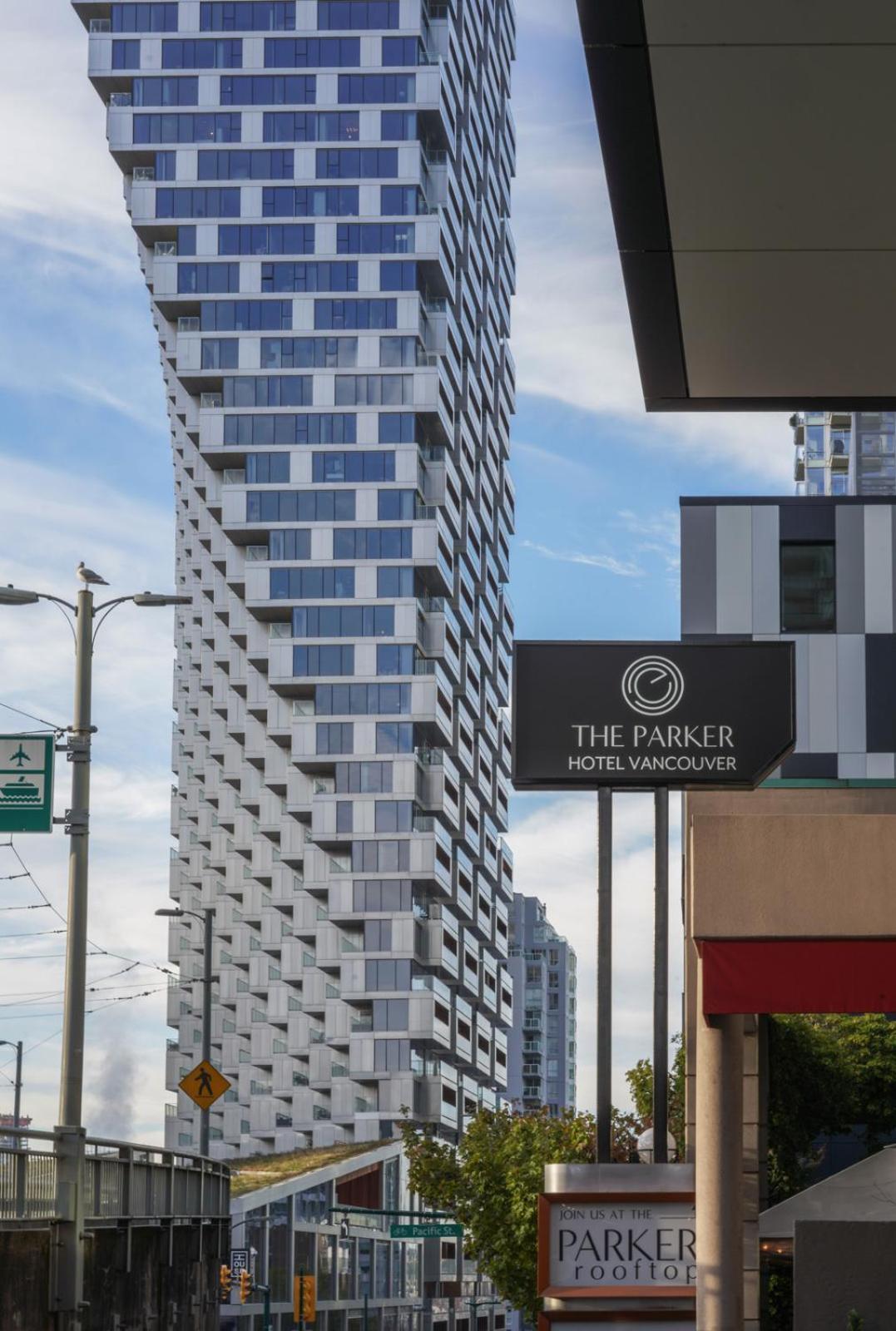 The Parker Hotel And Rooftop Vancouver Bagian luar foto