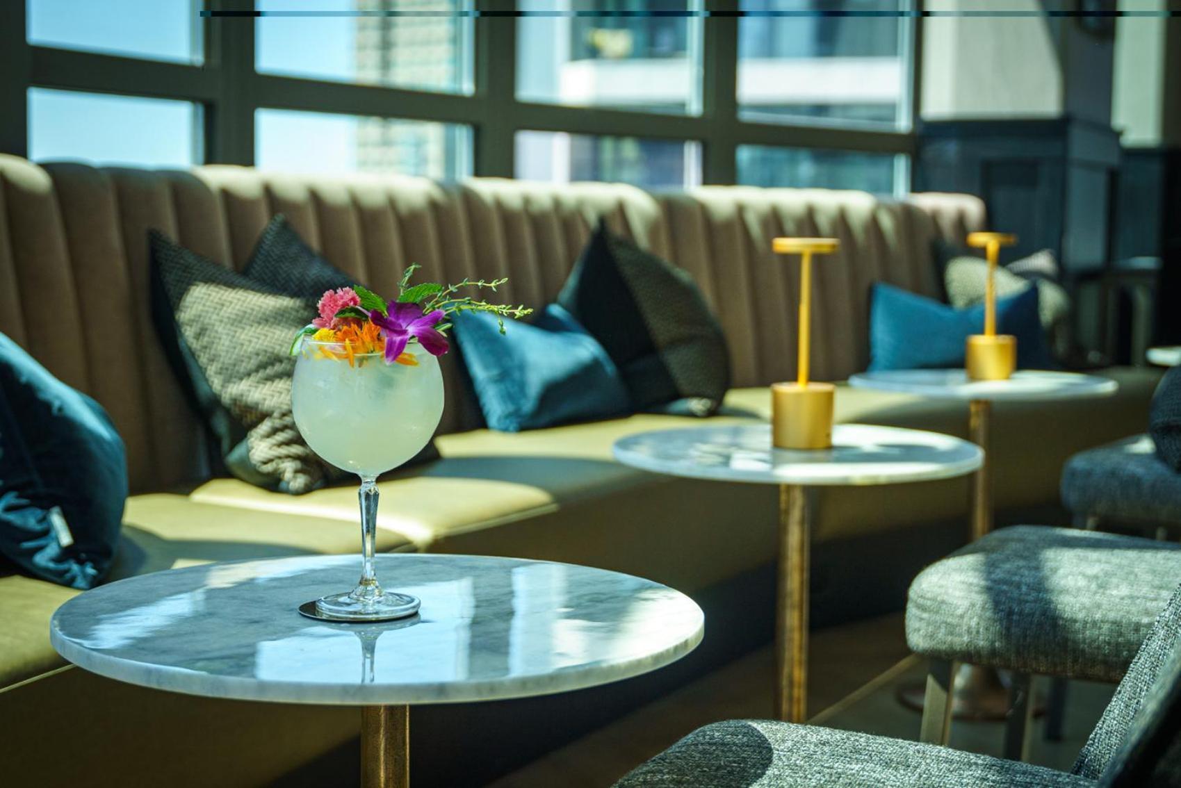 The Parker Hotel And Rooftop Vancouver Bagian luar foto