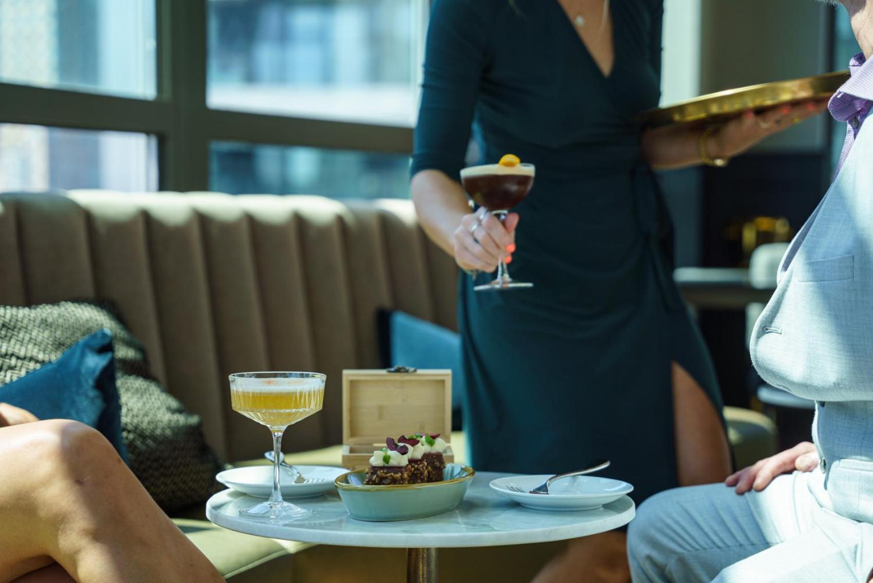 The Parker Hotel And Rooftop Vancouver Bagian luar foto